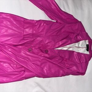 PrettyLittleThing Fuchsia Blazer
